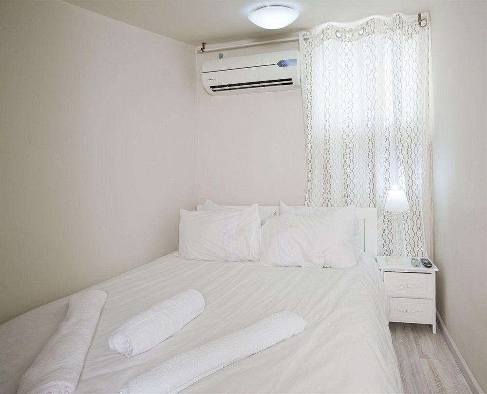Aparthotel Levy - Neve Tzedek à Tel-Aviv Extérieur photo